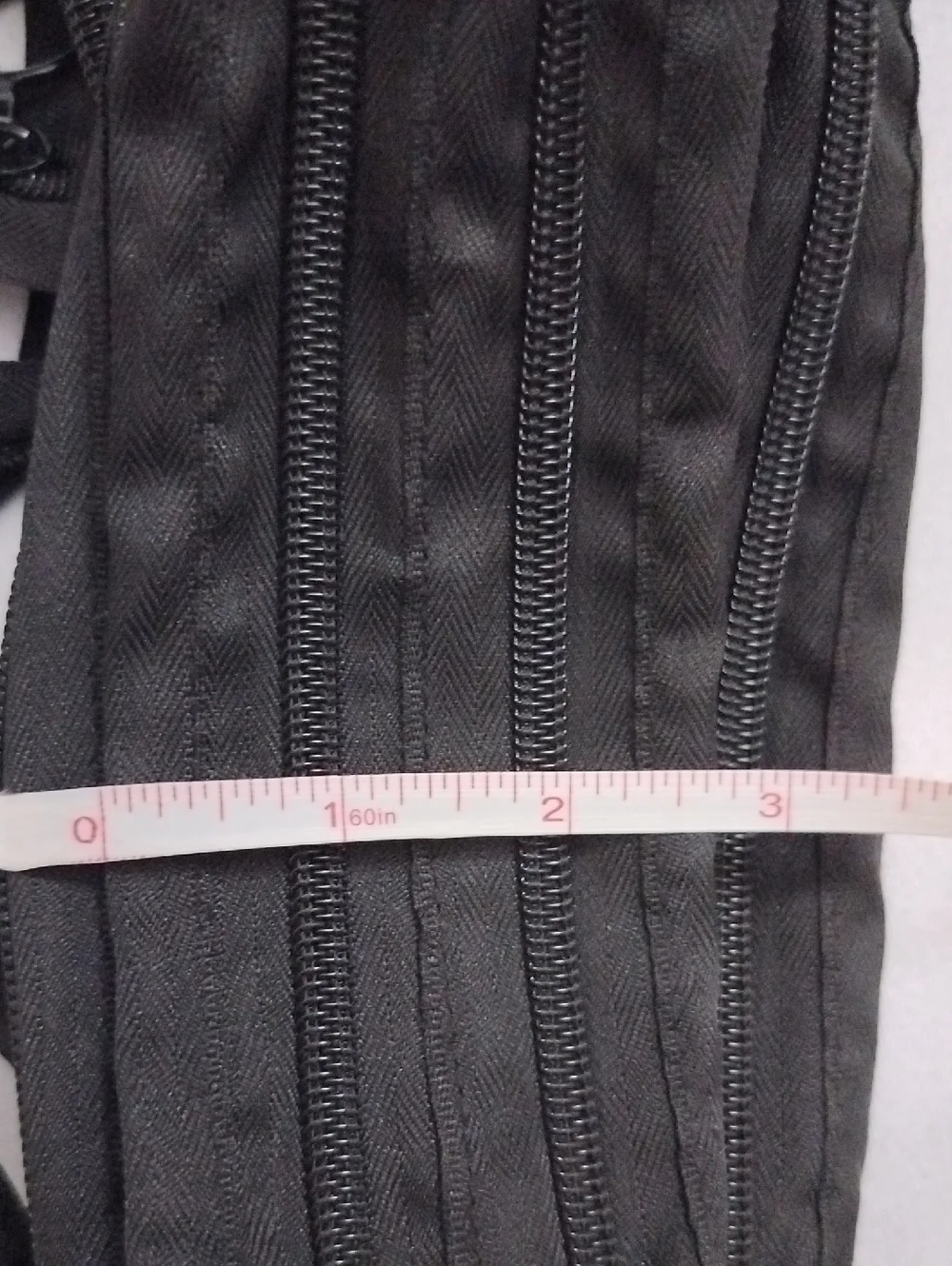 Zip-it Zipper Shoulder Tote Bag Purse Black Stripes Medium Y2K Sporty Unique Fun
